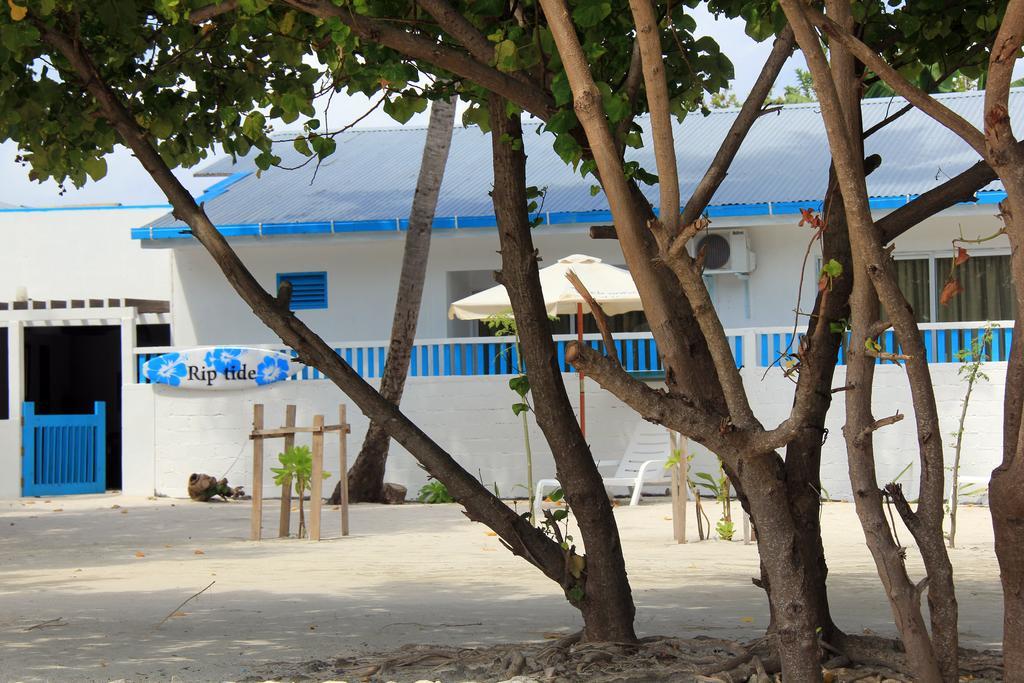 Rip Tide Vacation Inn, K.Guraidhoo Guraidhoo  Extérieur photo