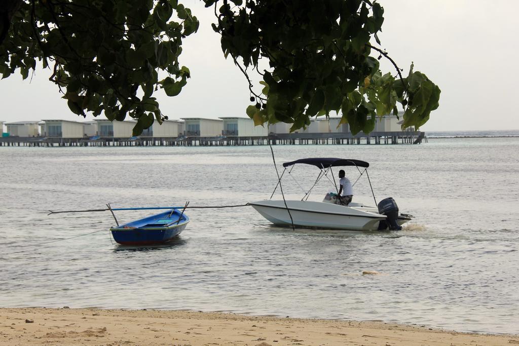Rip Tide Vacation Inn, K.Guraidhoo Guraidhoo  Extérieur photo
