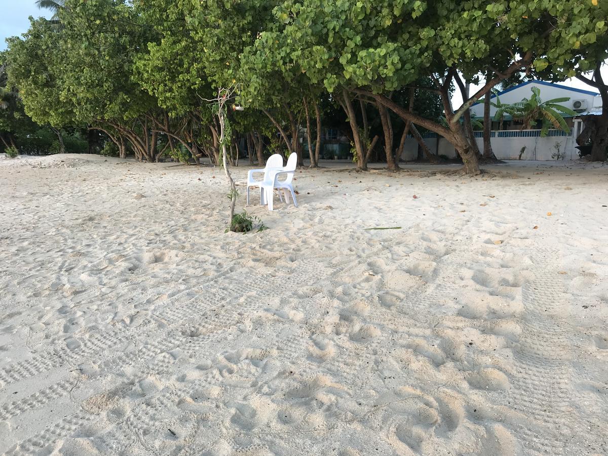 Rip Tide Vacation Inn, K.Guraidhoo Guraidhoo  Extérieur photo
